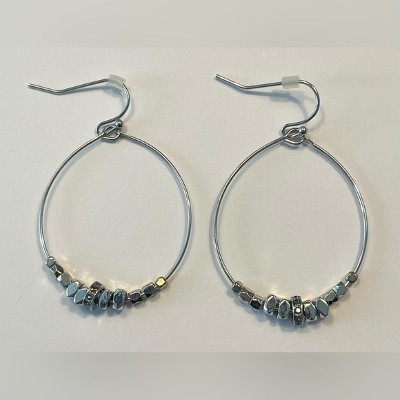Marlyn Schiff | Teardrop Earrings | Metal Discs & Rhinestone | Silver - Picture 1 of 2